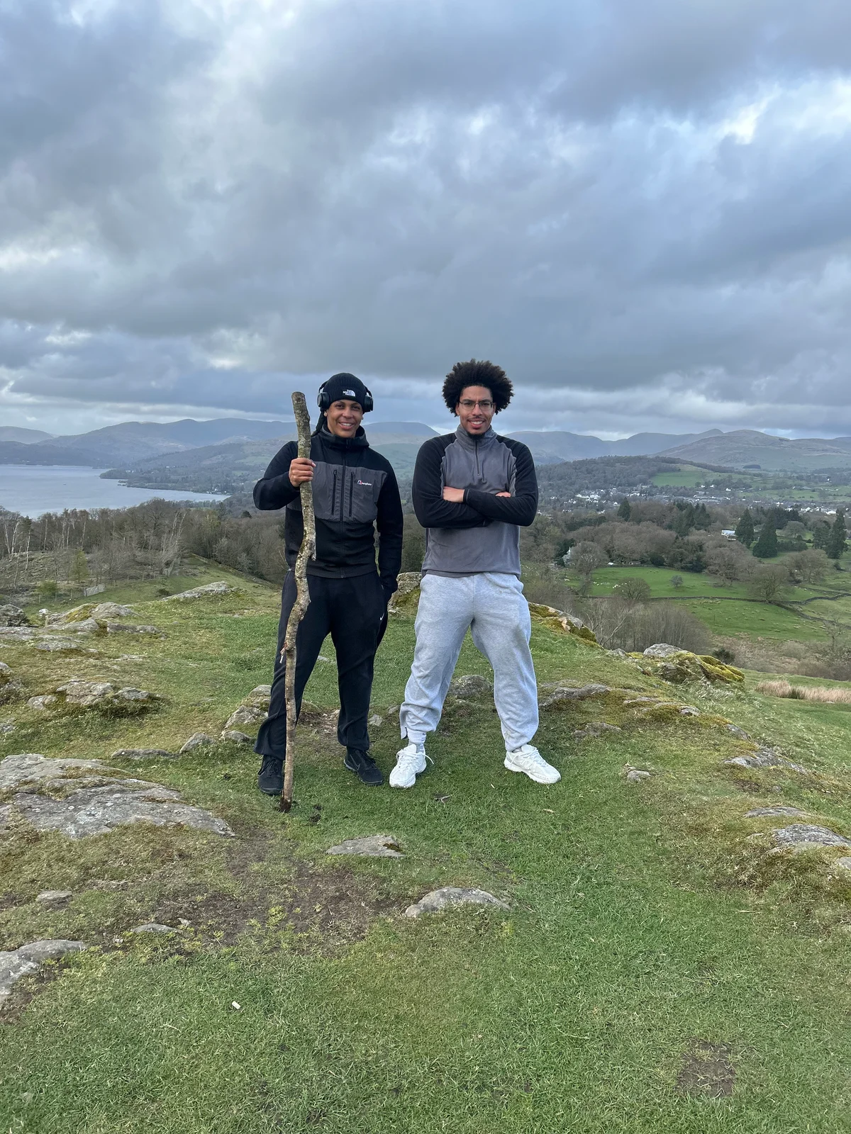 The two brothers behind CleanSeasons on a countryside walk